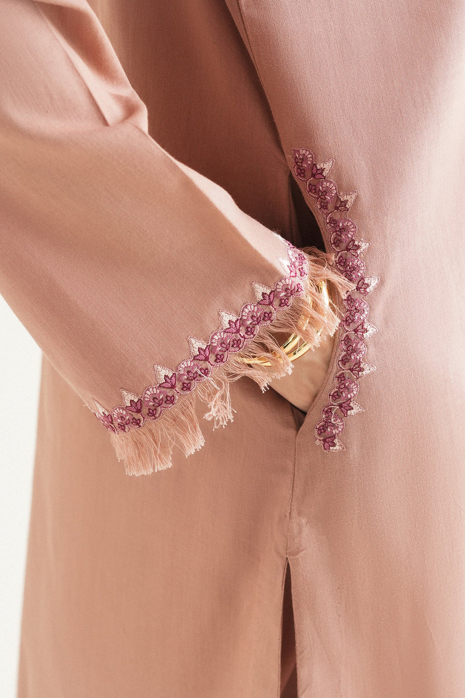 ZARA SHAHJAHN |A\W 2025 ZR25B0920