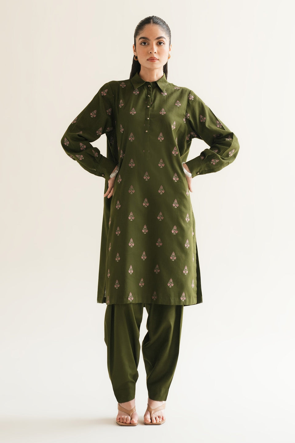 ZARA SHAJAHAN |A\W 2025- ZR25B0917