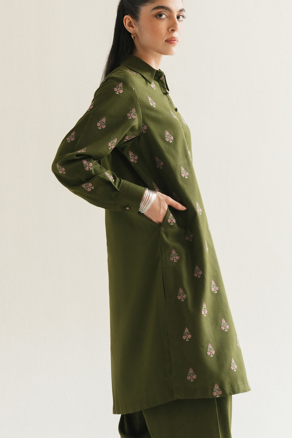 ZARA SHAJAHAN |A\W 2025- ZR25B0917