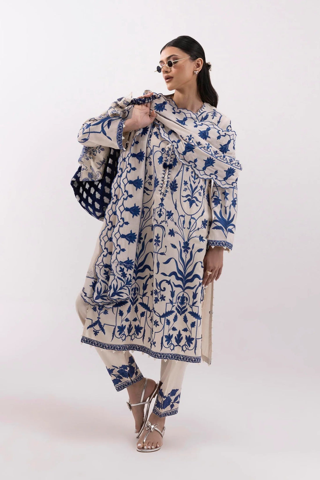 Sana Safinaz |Pre-Fall Collection '25 - Stitched Embroidered Raw Silk Suit SS25SGE343P3