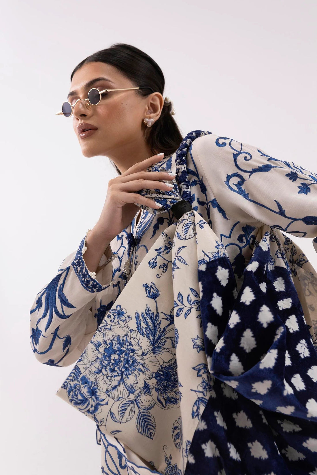 Sana Safinaz |Pre-Fall Collection '25 - Stitched Embroidered Raw Silk Suit SS25SGE343P3