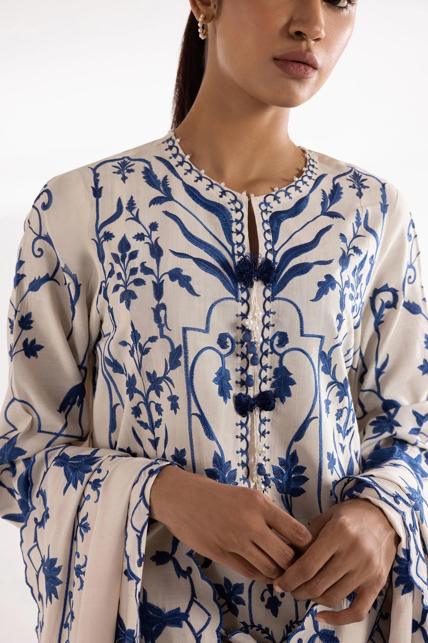 Sana Safinaz |Pre-Fall Collection '25 - Stitched Embroidered Raw Silk Suit SS25SGE343P3