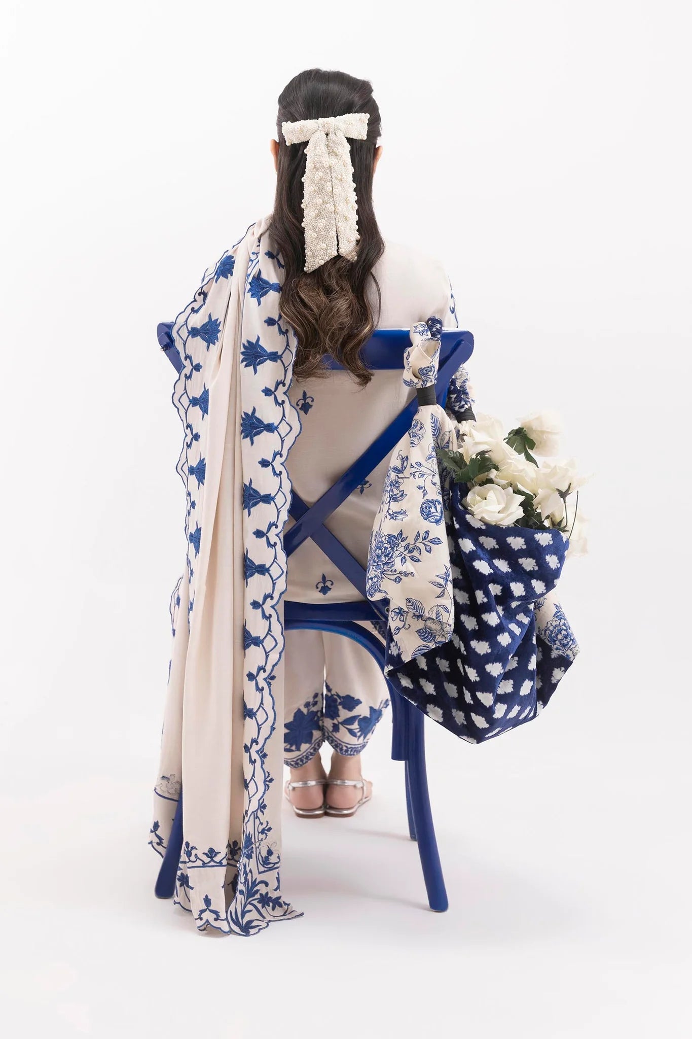 Sana Safinaz |Pre-Fall Collection '25 - Stitched Embroidered Raw Silk Suit SS25SGE343P3