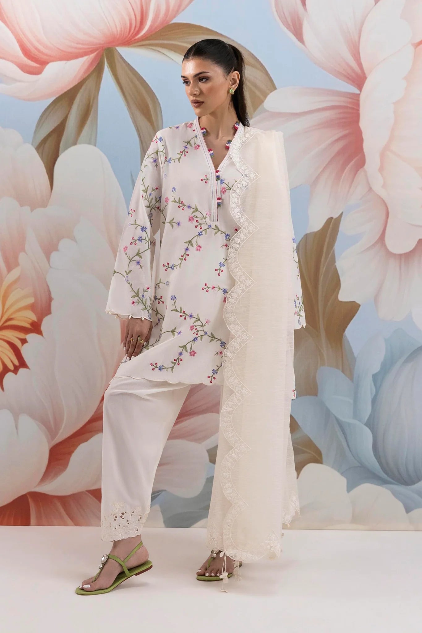 Sana Safinaz |Pre-Fall Collection '25 - Stitched Embroidered Dobby Shirt SS25ESE874
