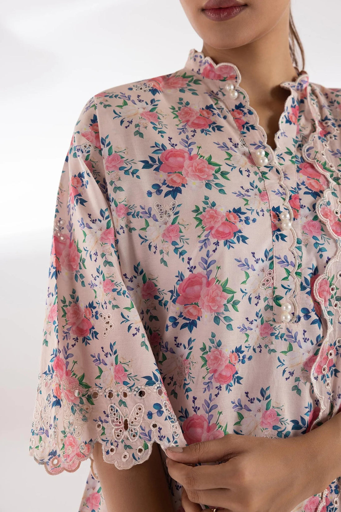 Sana safinaz|Pre-Fall Collection '25 - Stitched Embroidered Shirt SS25ESE705