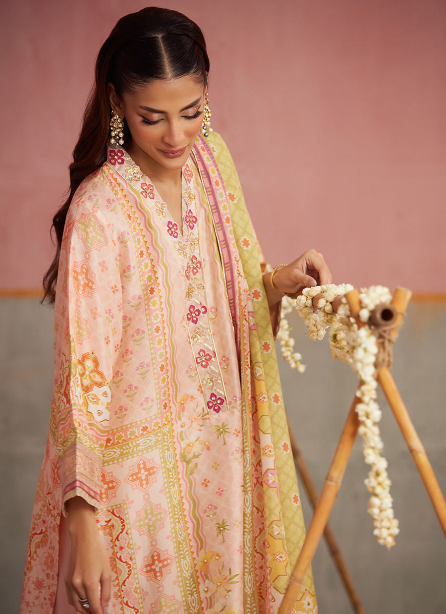 Farah Talib Aziz|Mayna Festive Prints '25 - Eda Apricot Shirt And Dupatta