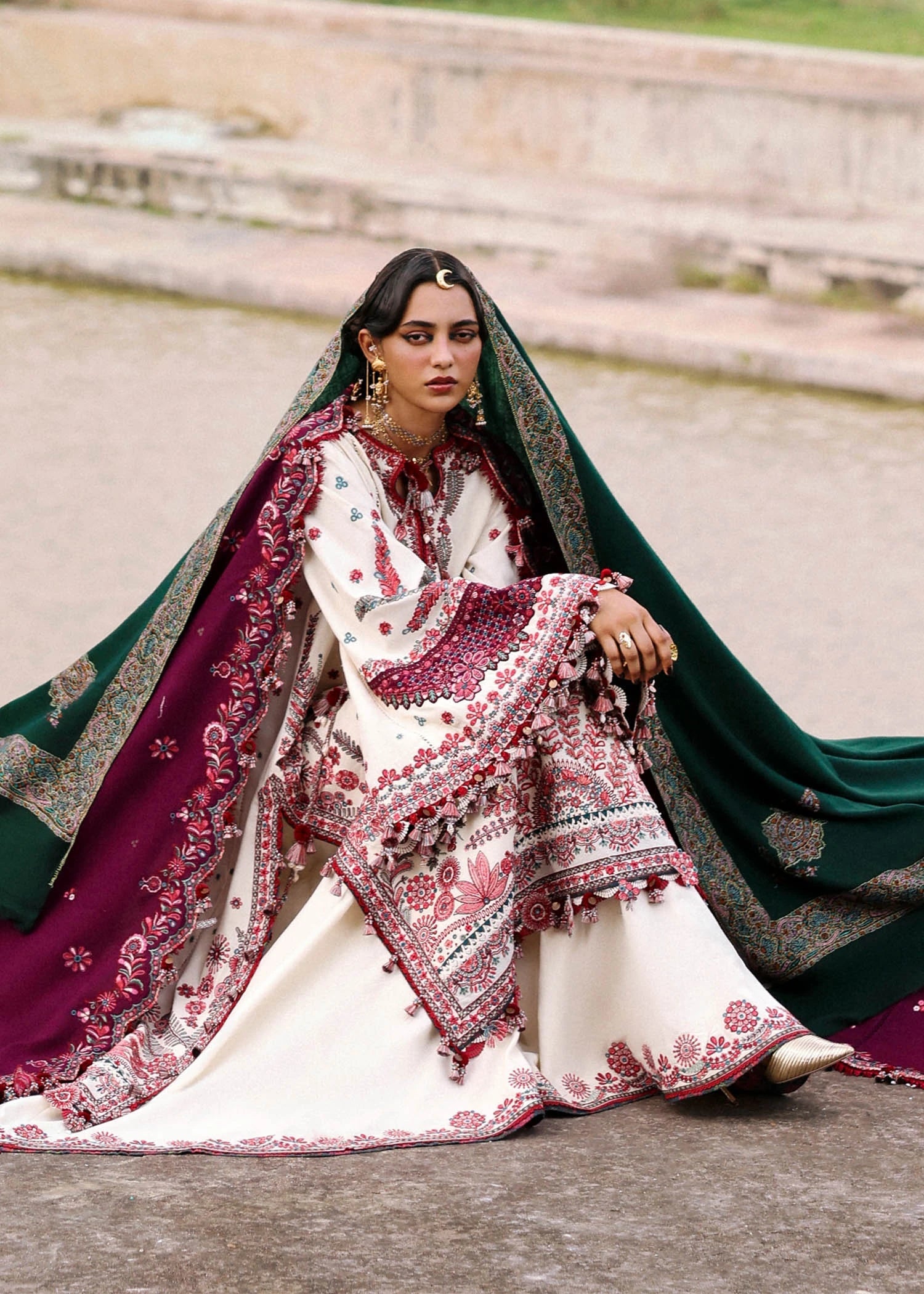 HUSSAIN | REHAR KARANDI UNSTITCHED '25 - AFSANEH