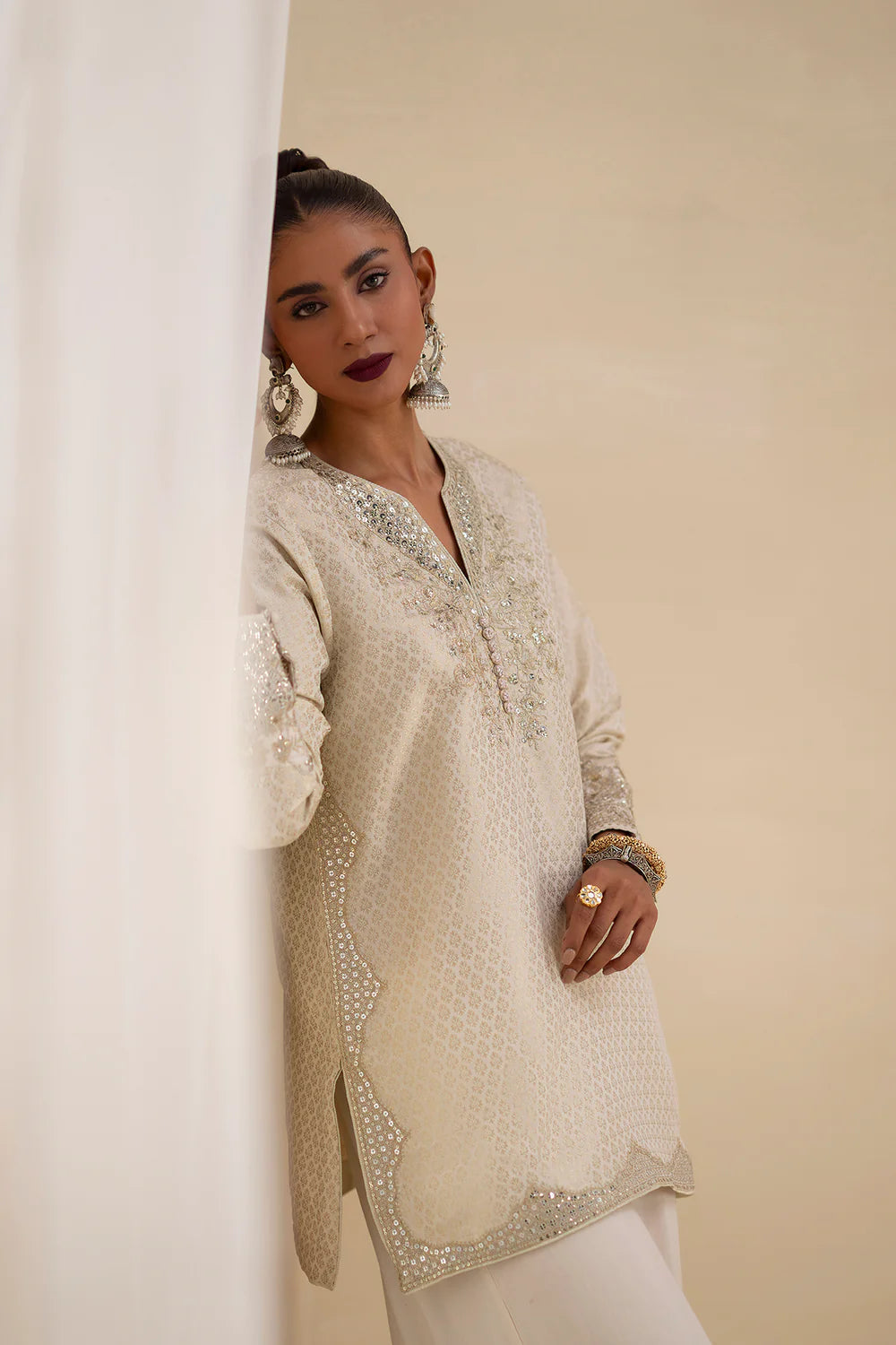 Ethnc| Boutique Collection AW '25 Drop II - EMBROIDERED SUIT | E0904/104/006