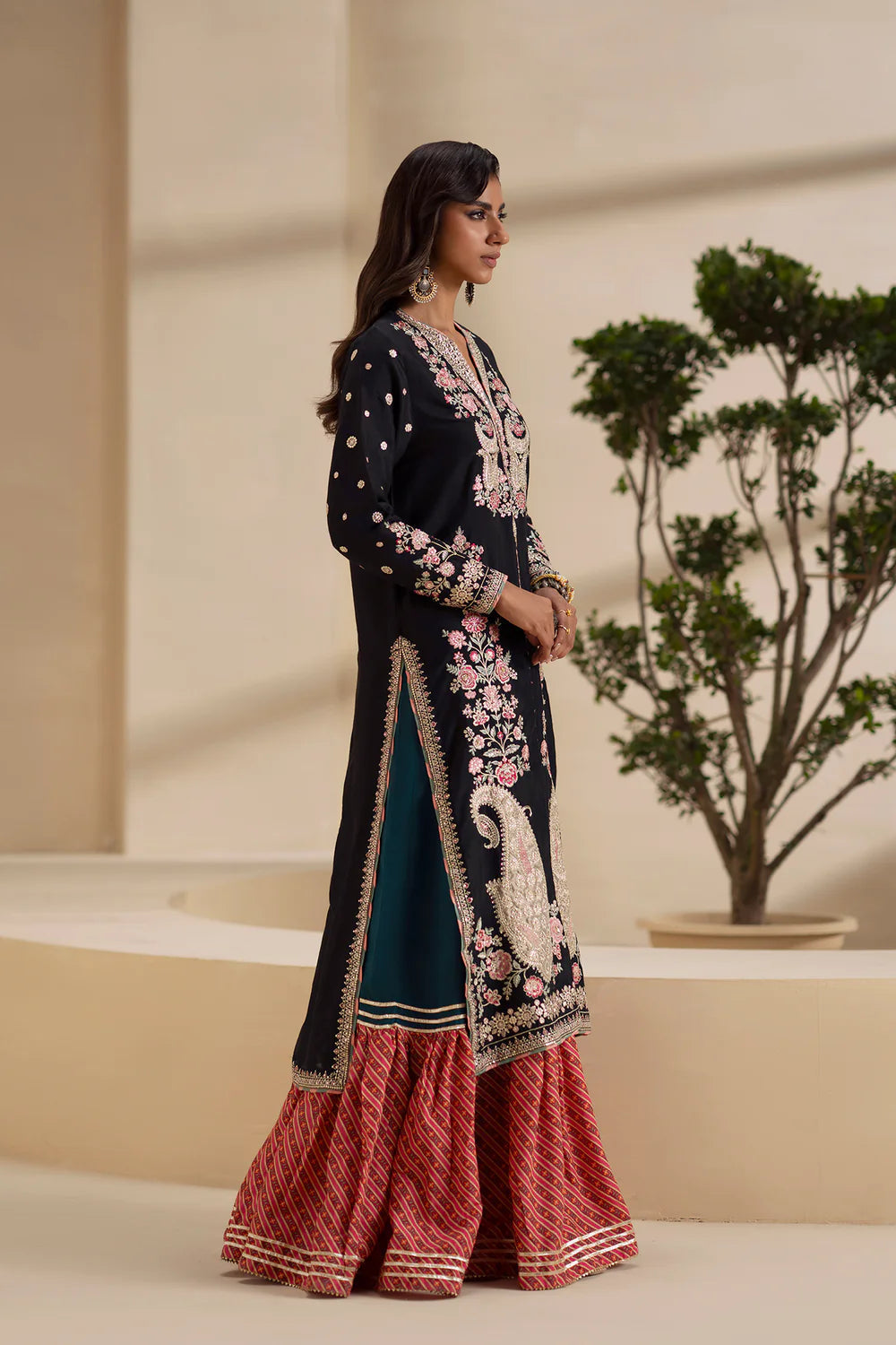 Ethnc |Boutique Collection AW '25 Drop II - EMBROIDERED SUIT | E0900/104/902