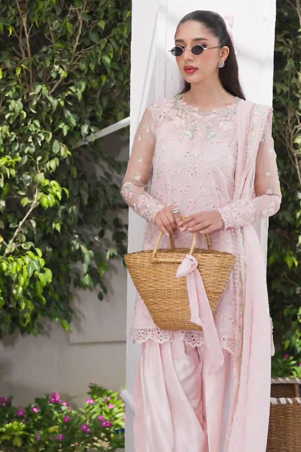 Ansab Jahangir |Lana