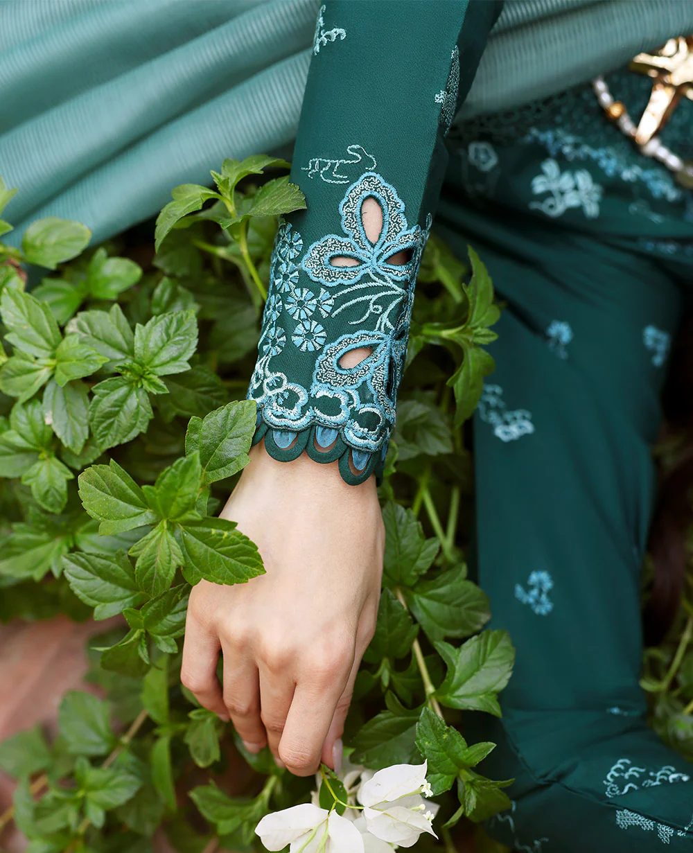 Republic Womenswear Pret |M-149 / embroidered pret vol II'25