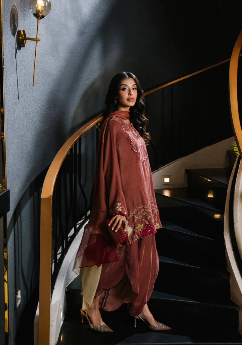 Solids Official | Velvet Luxe '25 - MILA