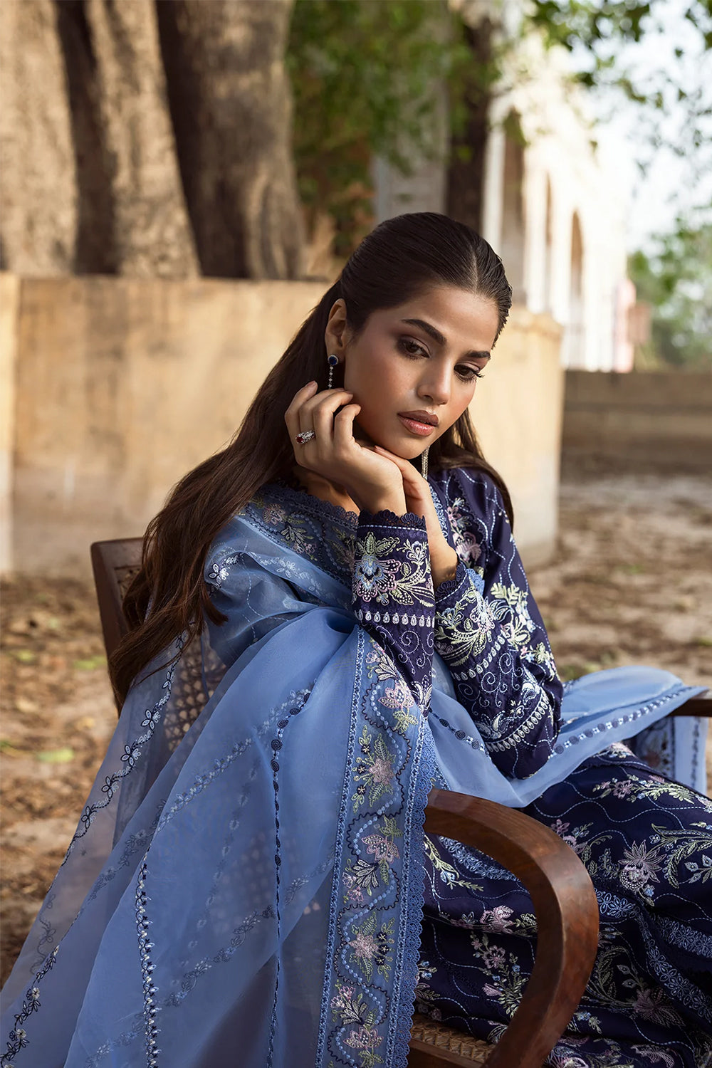 AFROZEH |Shiddat-Mulaqatat Festive Lawn '2025