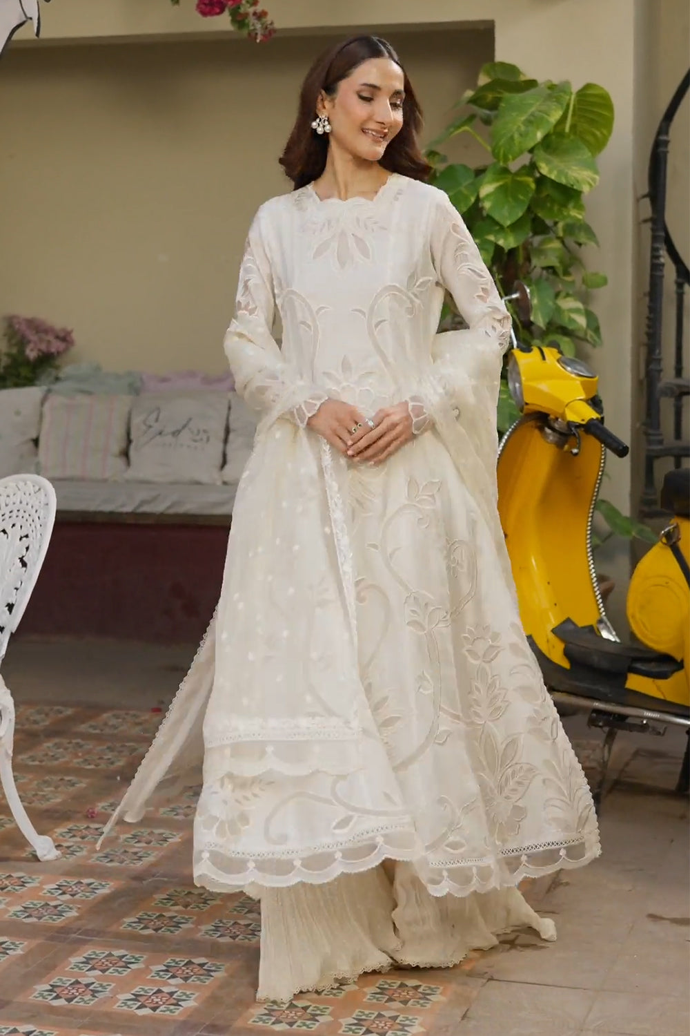 Ansab Jahangir |Vera