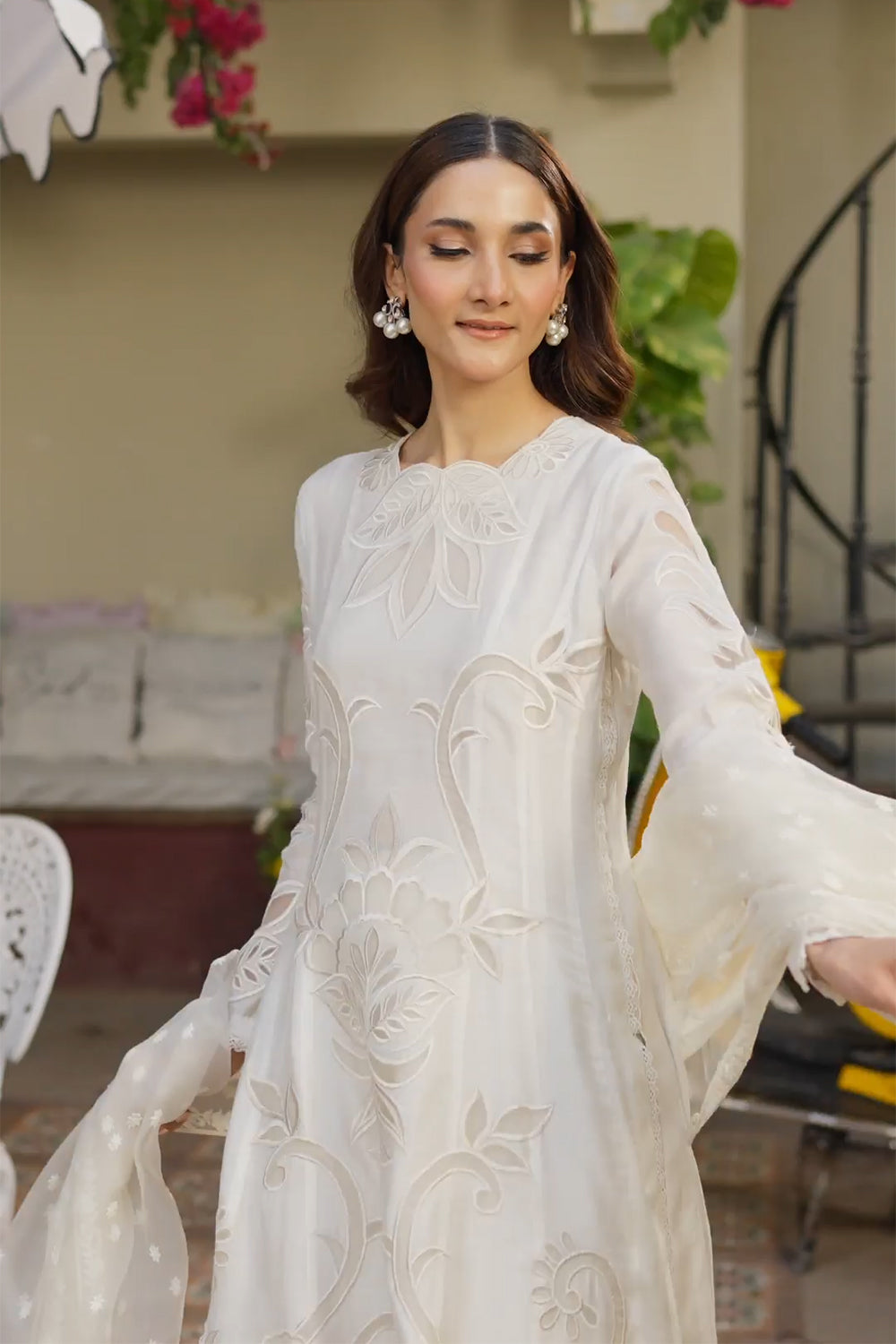 Ansab Jahangir |Vera