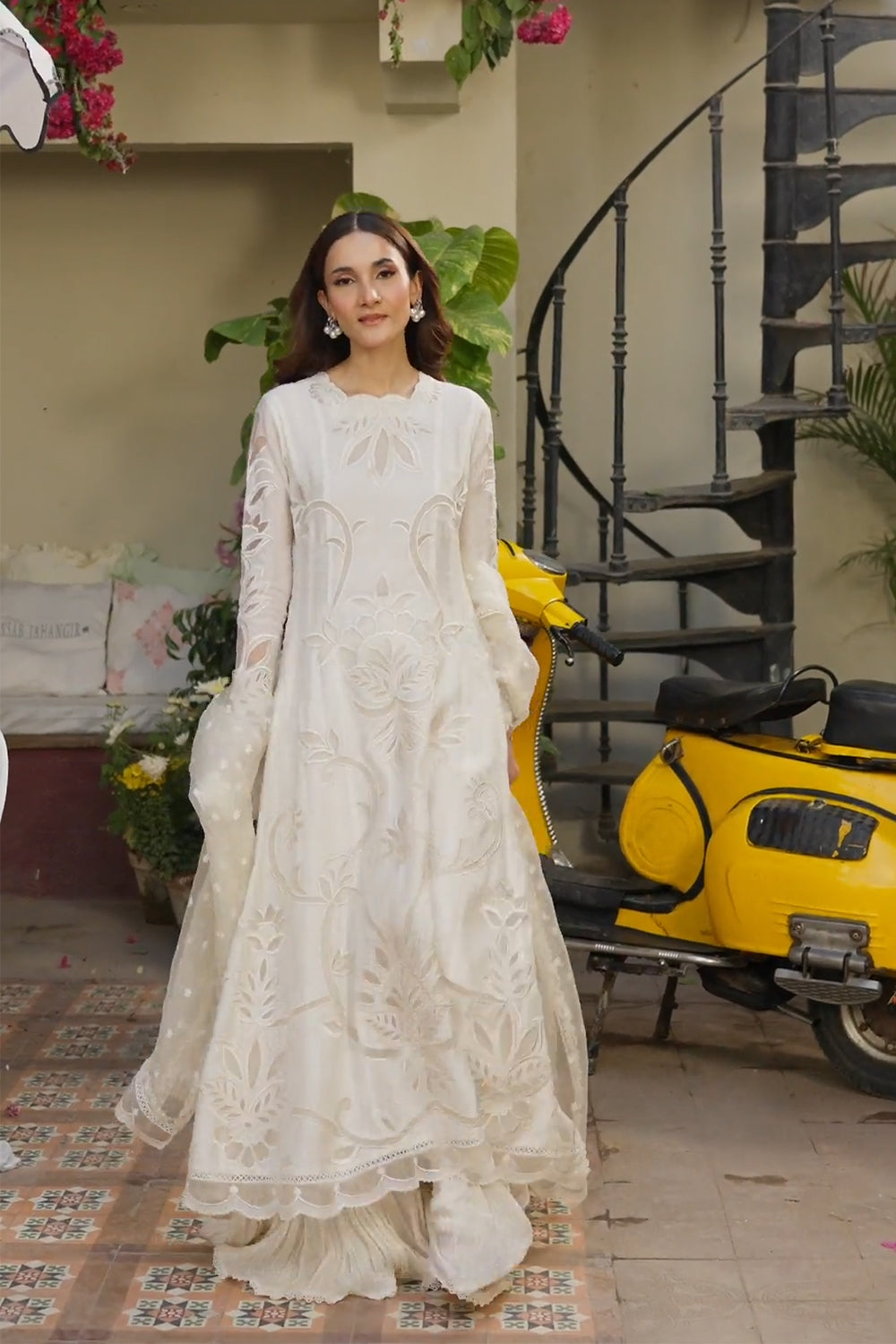 Ansab Jahangir |Vera