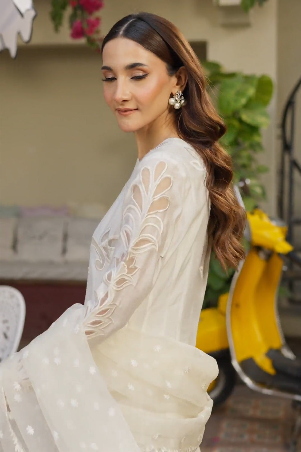 Ansab Jahangir |Vera