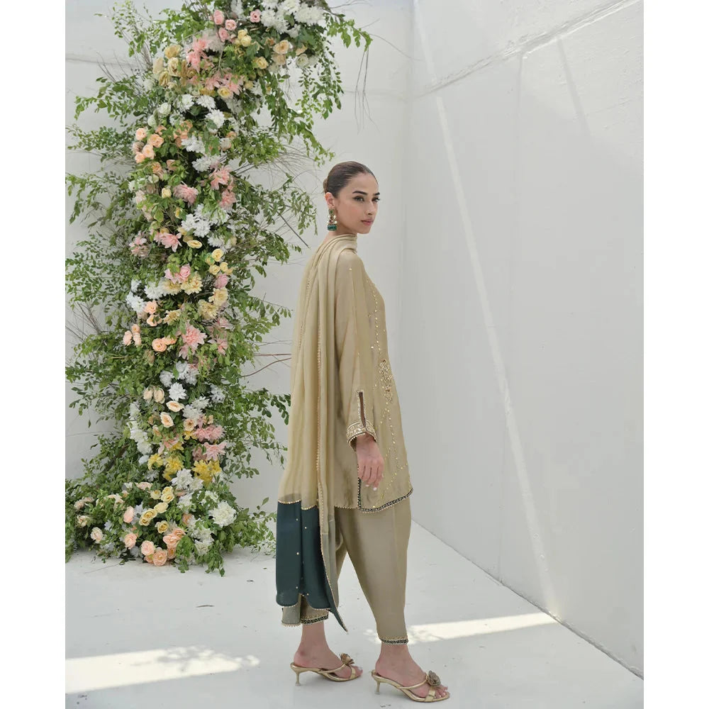 NIMRAH HAFSA | AMIRA FULL SET