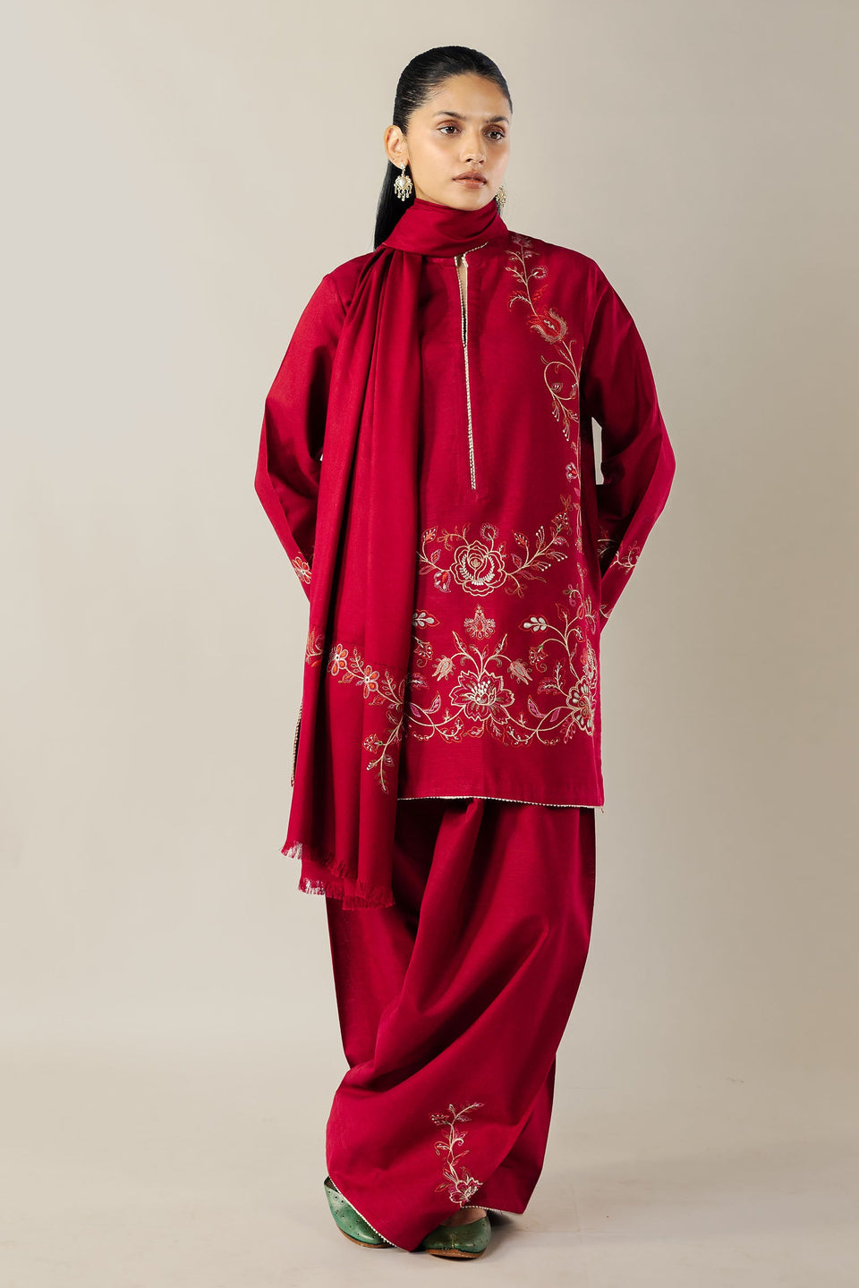 ZARA SHAHJAHAN | PRET A/W 2025 - CARMINE