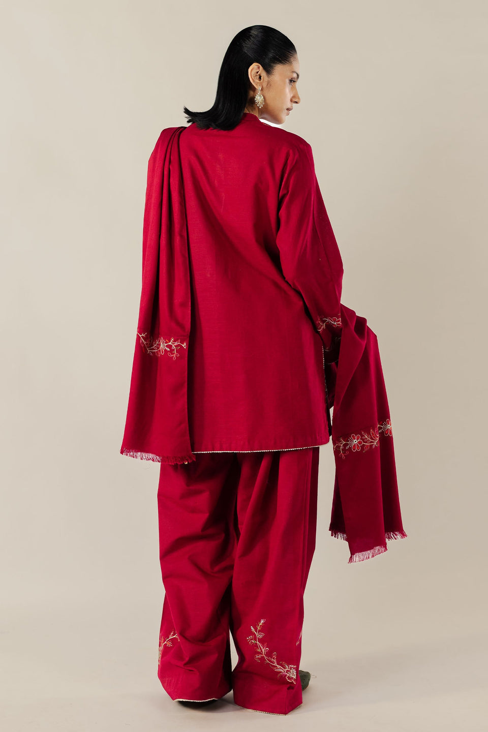 ZARA SHAHJAHAN | PRET A/W 2025 - CARMINE