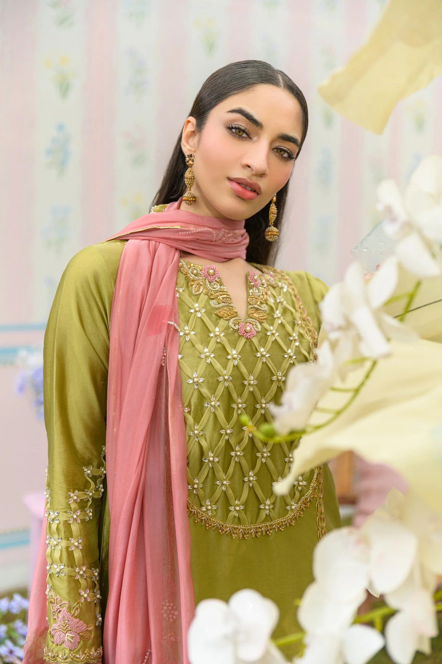 Flairs Studio| Zarayna-Festive Formals '25 - Champagne Toast