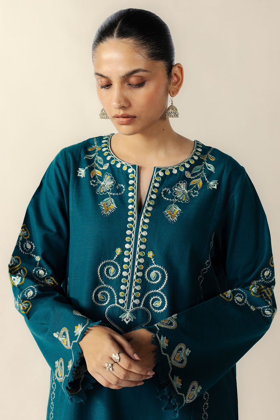 ZARA SHAHJAHAN | PRET A/W 2025 - CYANNE