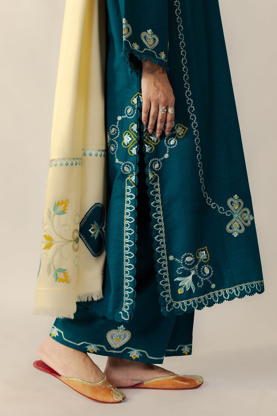 ZARA SHAHJAHAN | PRET A/W 2025 - CYANNE