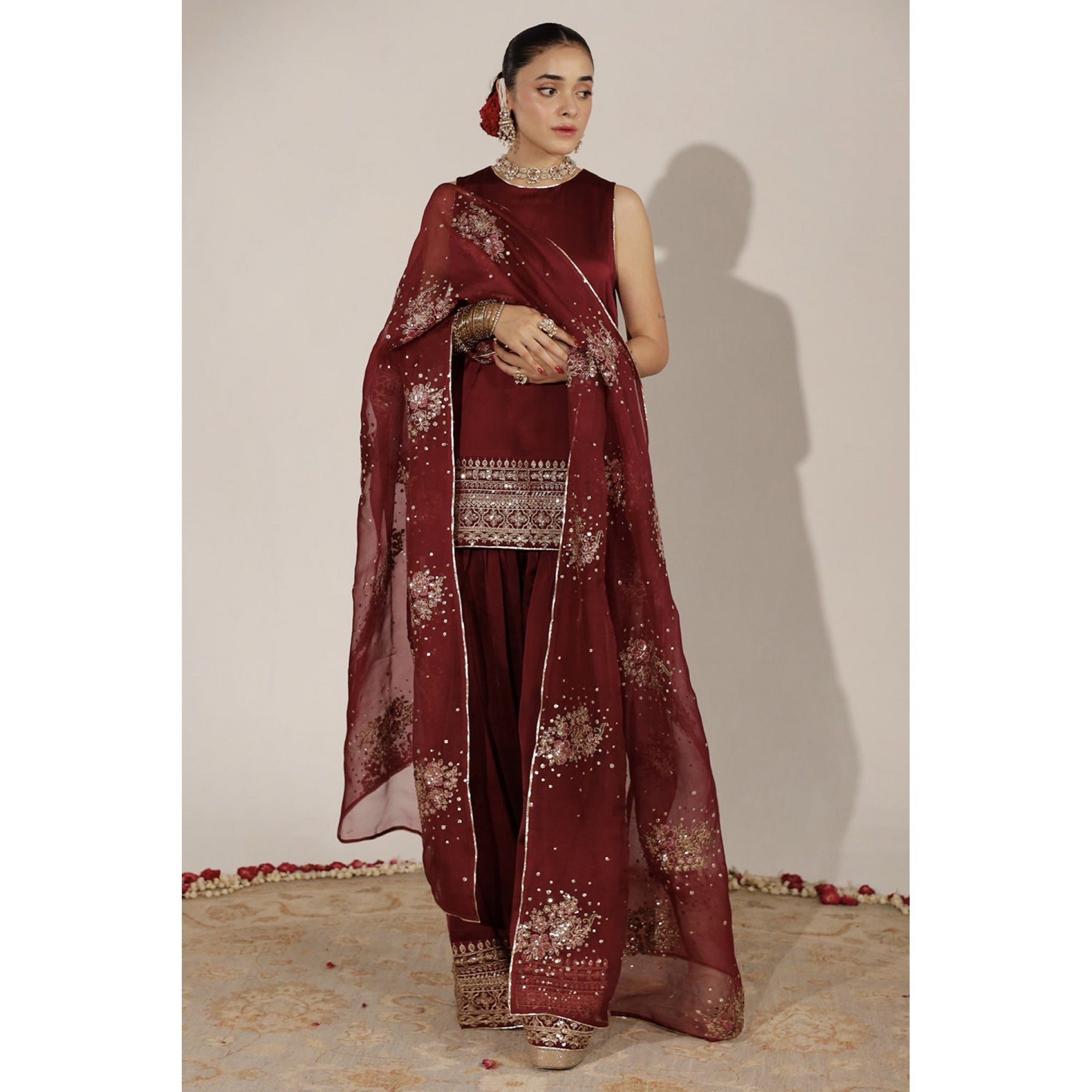 DYOT |JHIL MIL -ANARI OUTFIT