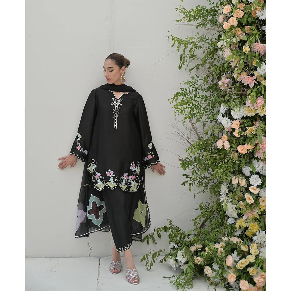 NIMRAH HAFSA | IRINA FULL SET