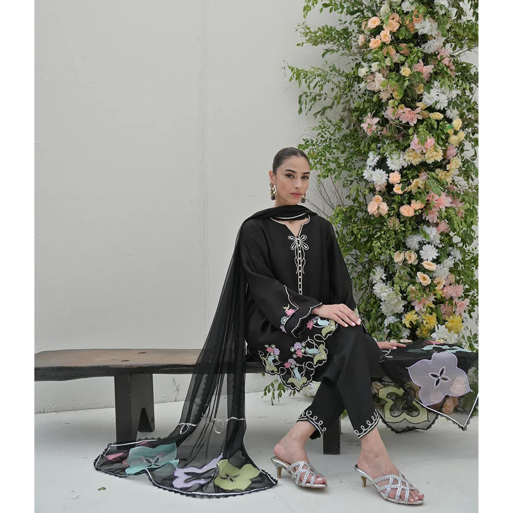 NIMRAH HAFSA | IRINA FULL SET