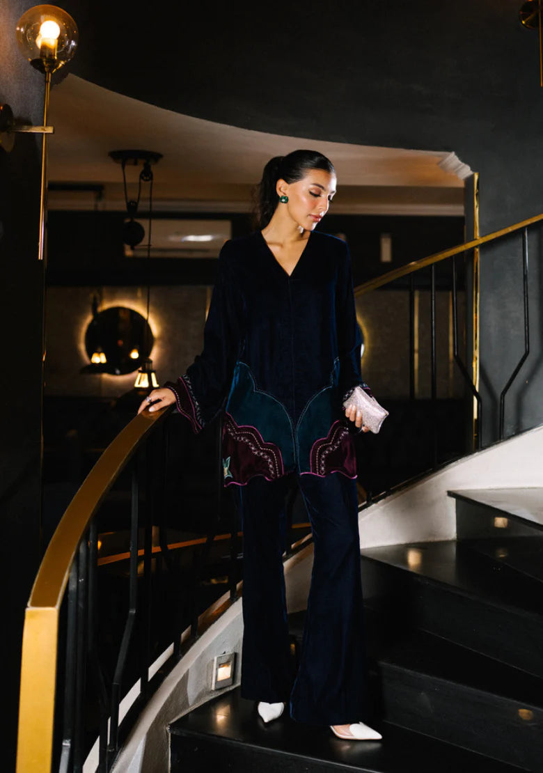 Solids Official | Velvet Luxe '25 - LYLAH