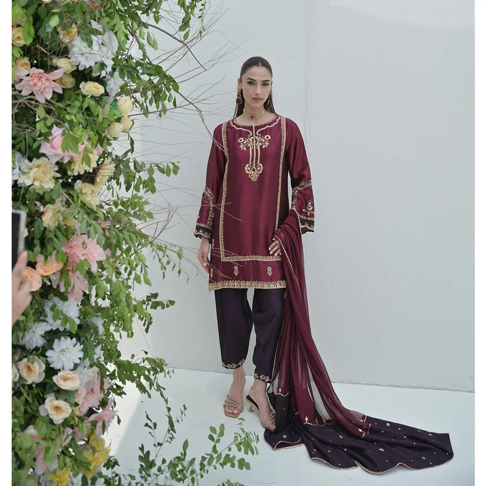 NIMRAH HAFSA | MAYRA FULL SET