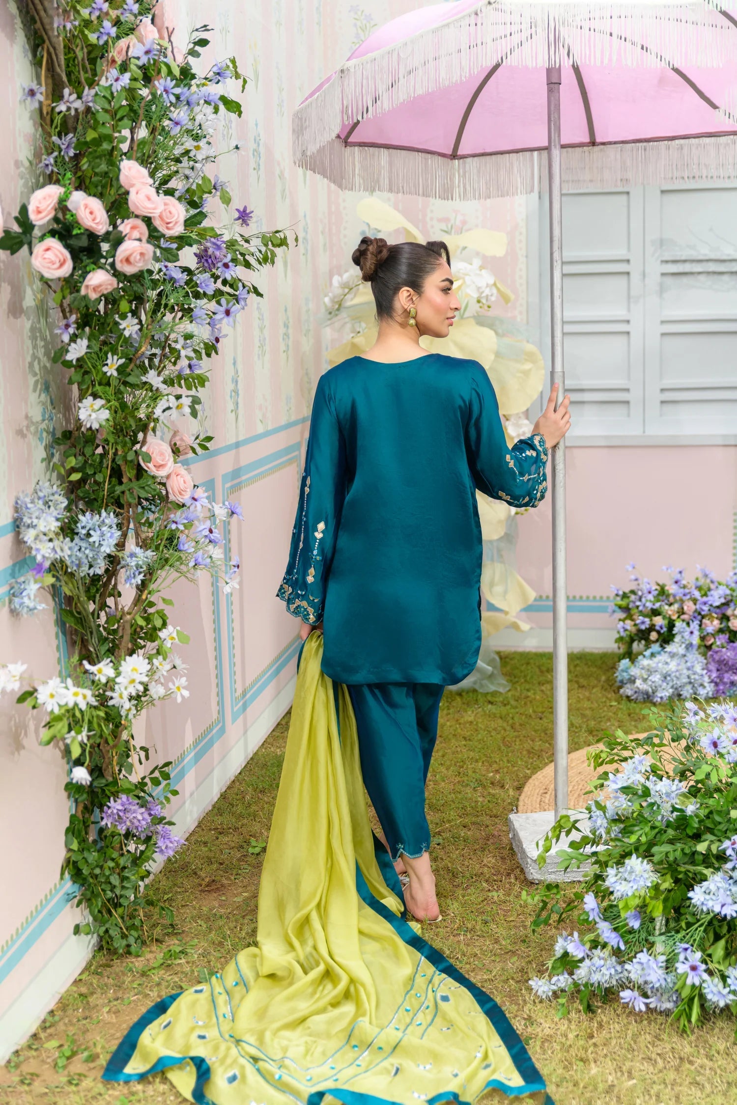 Flairs Studio| Zarayna-Festive Formals '25 -Mermaid