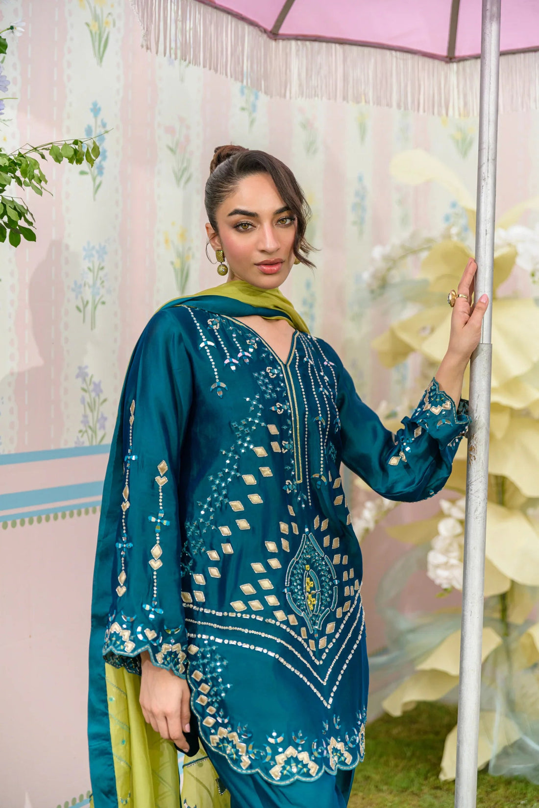 Flairs Studio| Zarayna-Festive Formals '25 -Mermaid