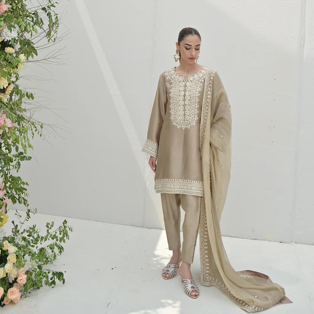 NIMRAH HAFSA | NIHAL FULL SET