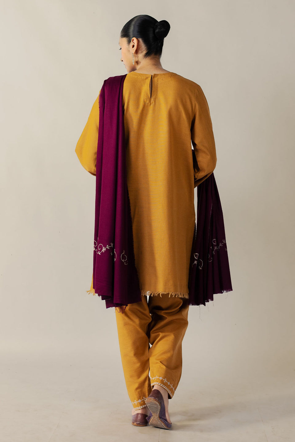 ZARA SHAHJAHAN | PRET A/W 2025 - OCHRA