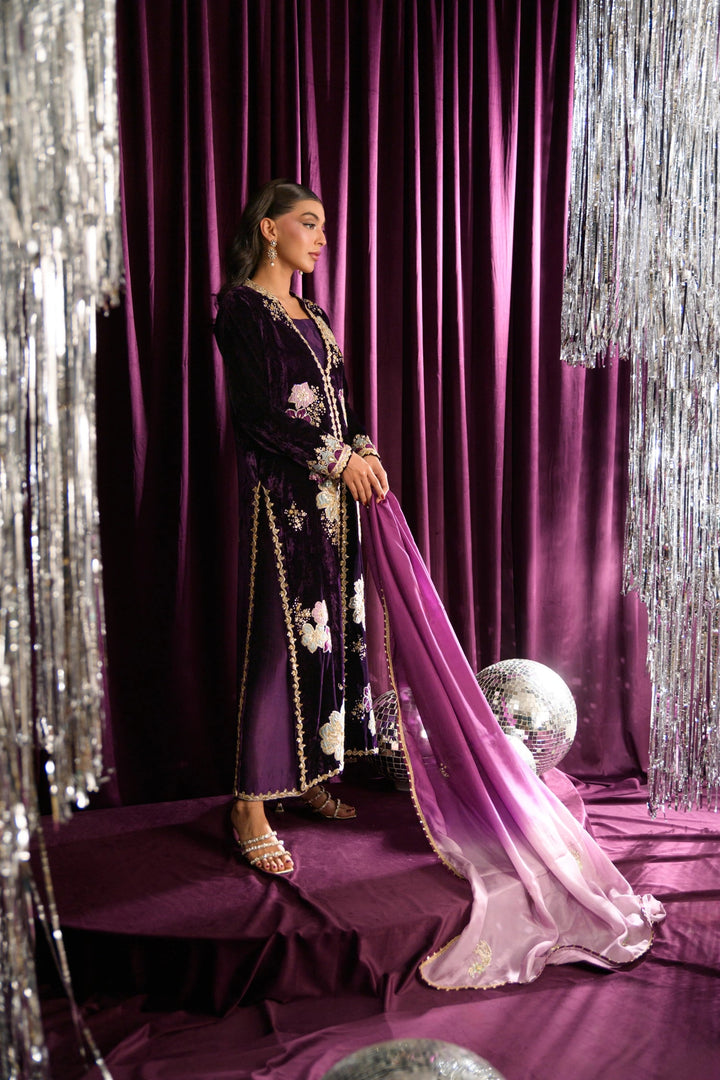 Flairs Studio| Mara Velvet Luxe '25 - Petal