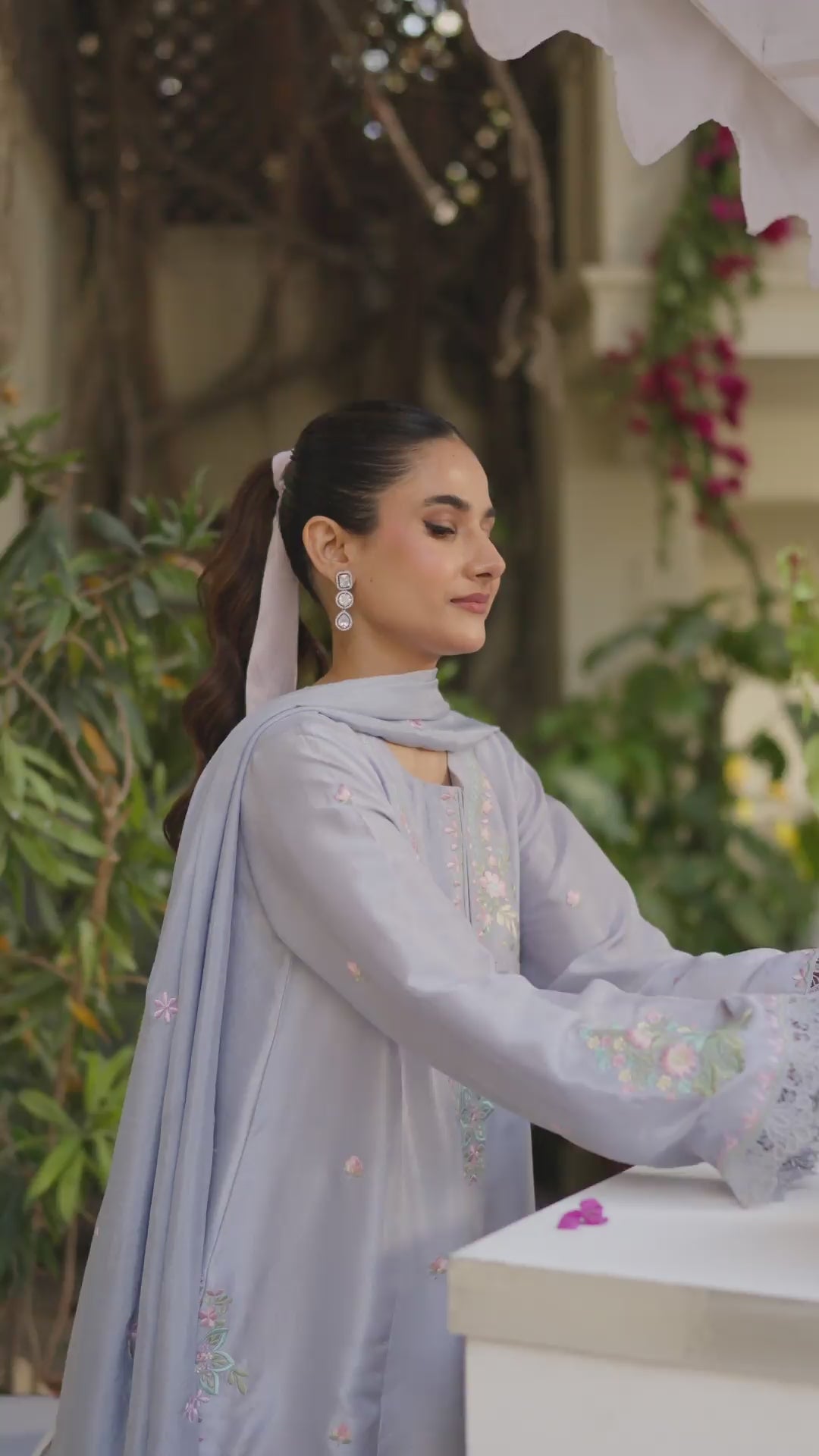 Ansab Jahangir Studio |Emilia