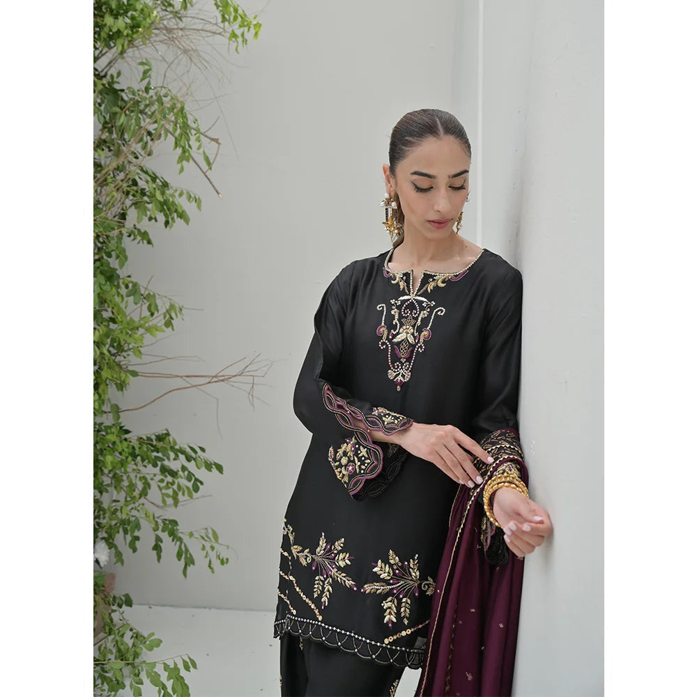 NIMRAH HAFSA | RUVA FULL SET