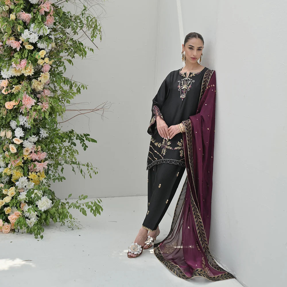 NIMRAH HAFSA | RUVA FULL SET