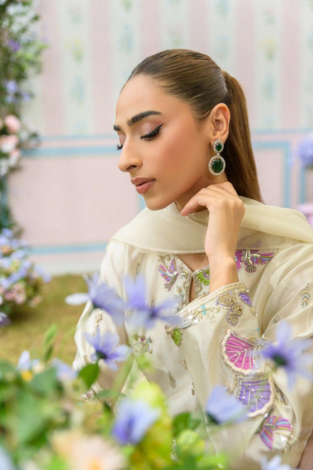 Flairs Studio|Zarayna-Festive Formals '25 - Unicorn