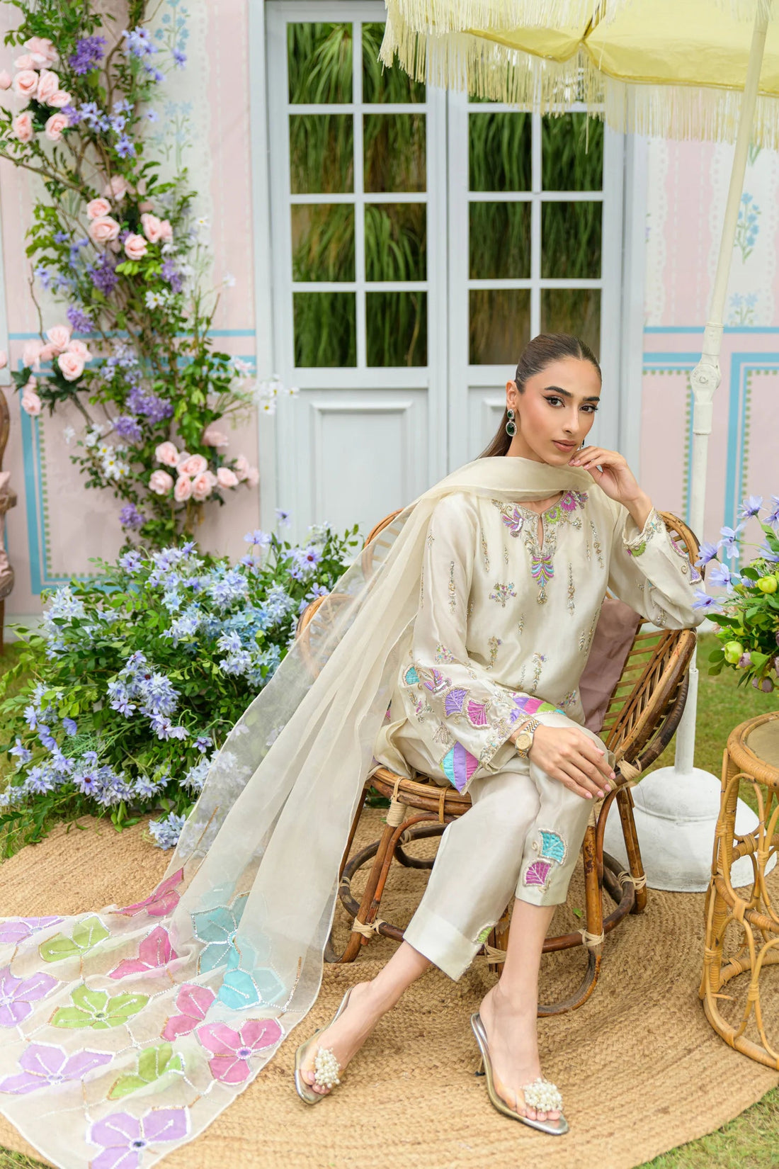 Flairs Studio|Zarayna-Festive Formals '25 - Unicorn