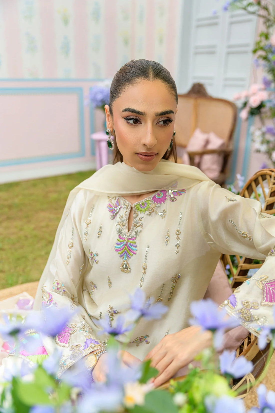 Flairs Studio|Zarayna-Festive Formals '25 - Unicorn