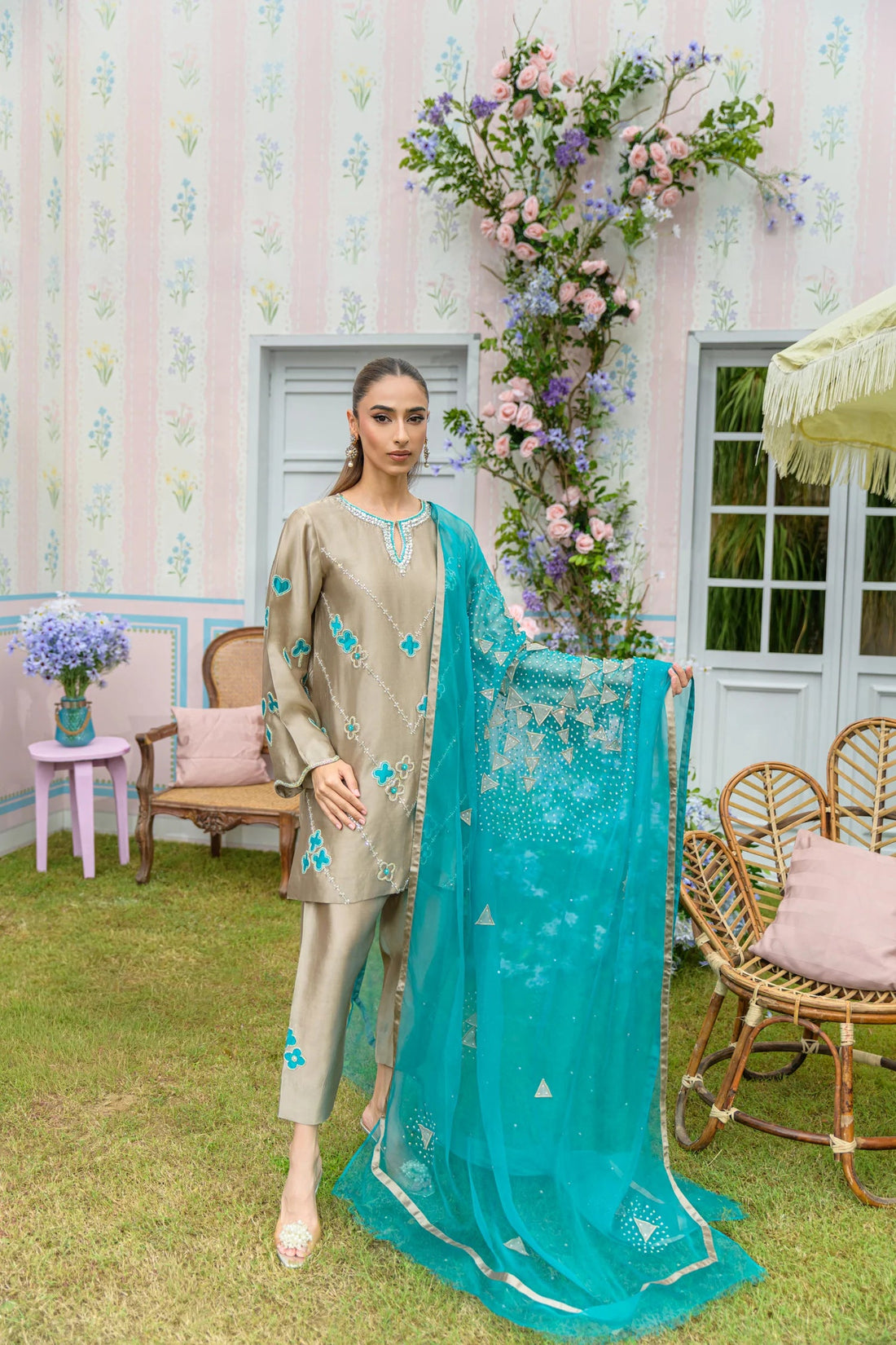 Flairs Studio |Zarayna-Festive Formals '25 - Vancleef