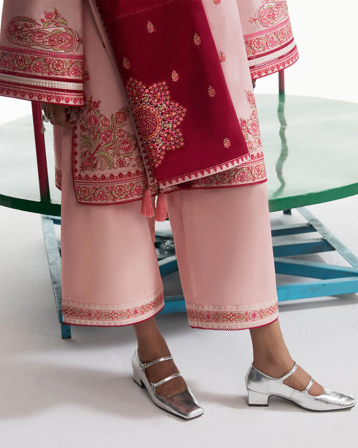 Jugnu |SS’25 EID Pret’25-GITI-Scarf