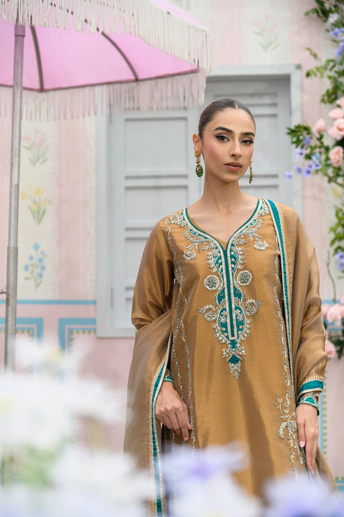 Flairs Studio |Zarayna-Festive Formals '25 - Zarminay