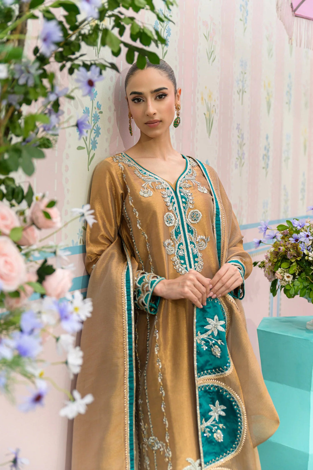 Flairs Studio |Zarayna-Festive Formals '25 - Zarminay