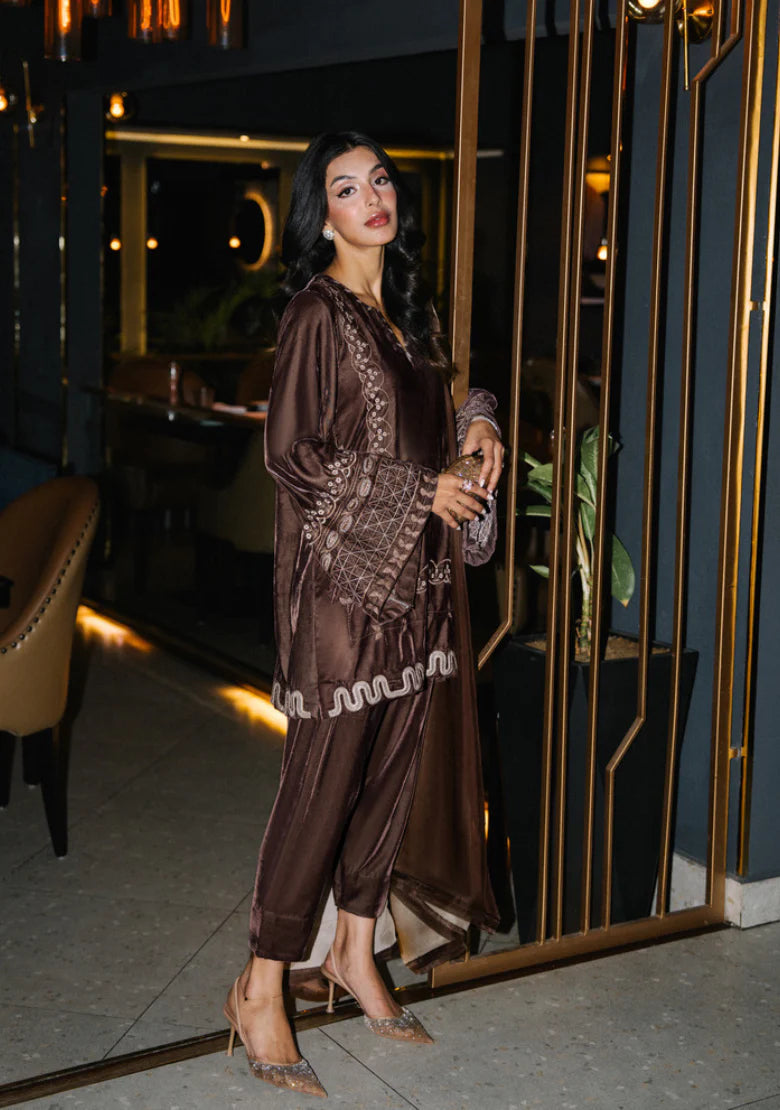 Solids Official | Velvet Luxe '25 - ZURI